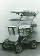 1950年代 リクライニング付きベビーカー(ベッドカー)